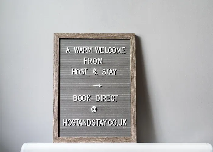 Host & Stay - Penny Farthing Cottage